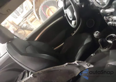 2008 Mini Cooper S из США, поврежденный, VIN WMWMF73568TT89766